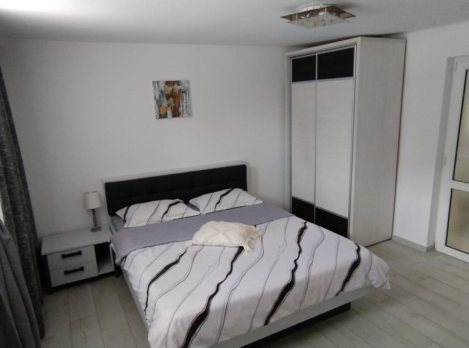 Apartament La Relax Braszów Zewnętrze zdjęcie